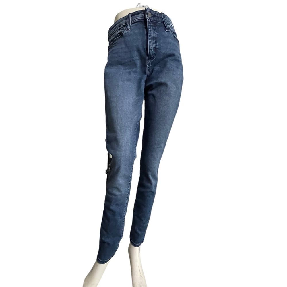 Universal Thread jeans Size 6/28 Regular - Picture 2 of 15